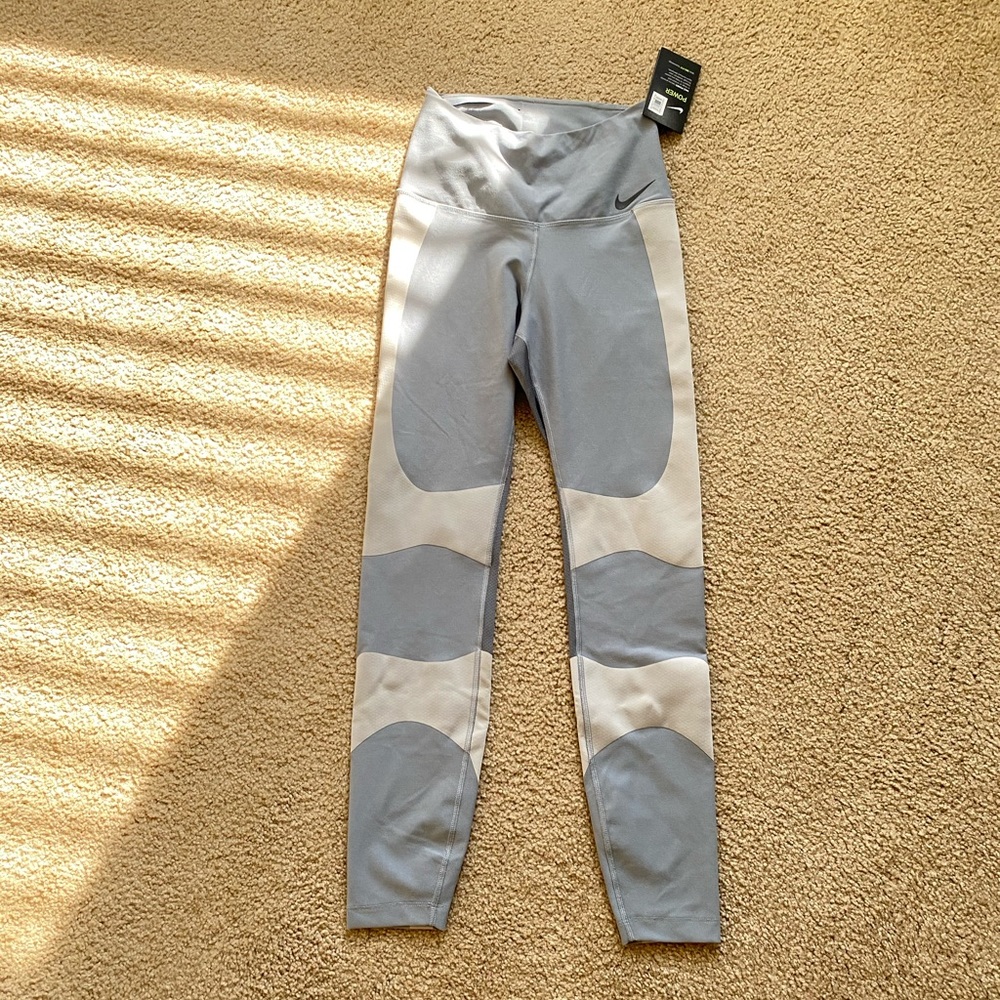 BRAND NEW WITH TAGS Nike Dri Fit Grey Legging
